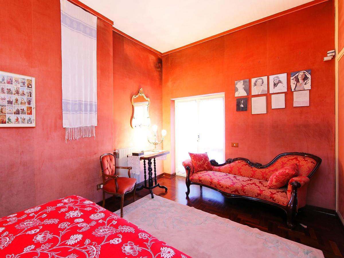 Holiday home Terrazza Cola Di Rienzo Rome